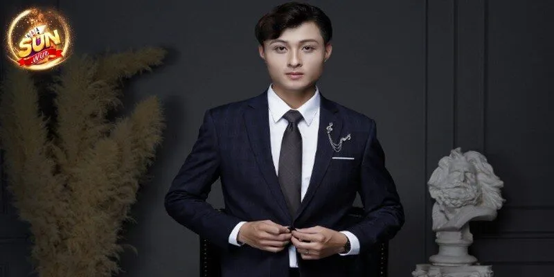 Hoàng Nguyên là một trong những người đồng sáng lập hệ thống Sunwin